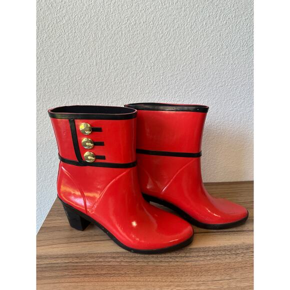 Kate Spade Red Rain Boots with Gold Button Detail – Women’s Size 7 - Picture 1 of 3